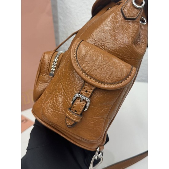Replica perfette Zaino Miu Miu 26s pelle cerata 5bc043 marrone