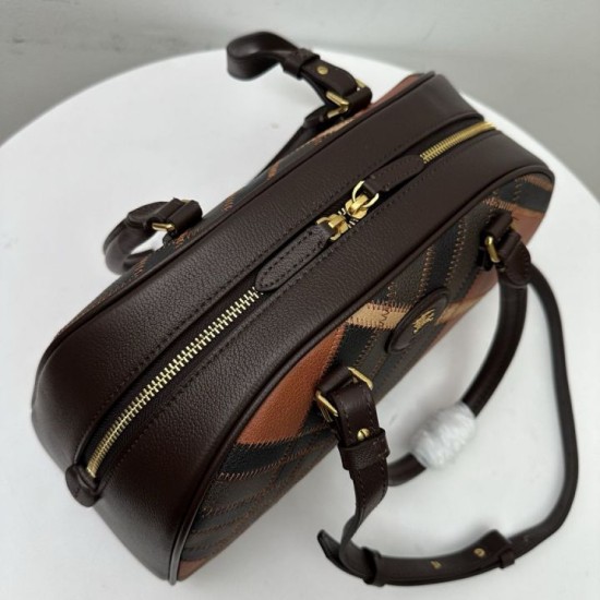 Replica Borse Firmate da bowling Burberry Highlands media nera Imitazioni Replica perfette Borse Firmate da bowling Burberry Highlands media nera