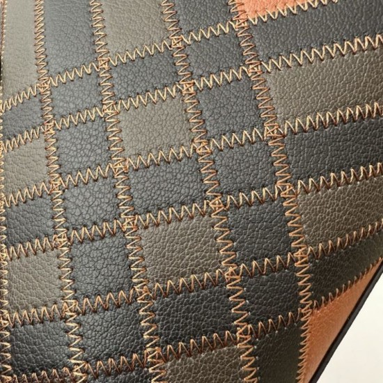 Replica Borse Firmate da bowling Burberry Highlands media nera Imitazioni Replica perfette Borse Firmate da bowling Burberry Highlands media nera
