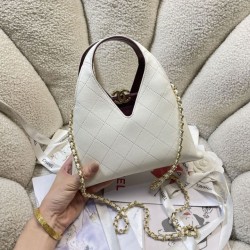 Replica Borse Alta Qualità shopping Chanel 26A AS6392 bianca Apertura a forma V Imitazioni Replica perfette Borse Alta Qualità shopping Chanel 26A AS6392 bianca Apertura a forma V