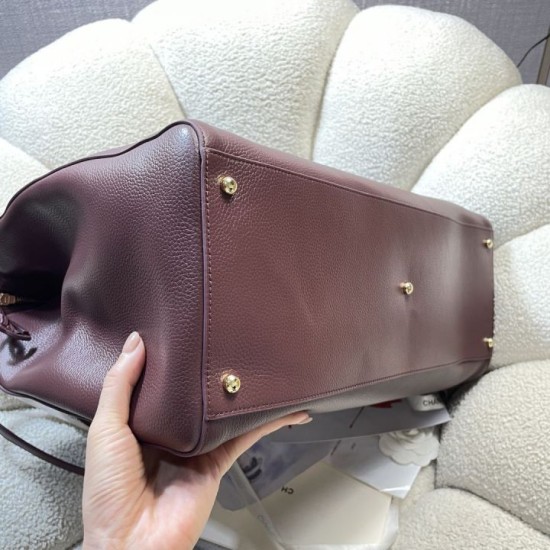Replica perfette Borsa tote Chanel AS6245 Super bordeaux