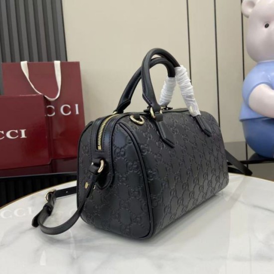 Replica Borsa Gucci Boston media con emblema GG 848886 Nero Imitazioni Replica perfette Borsa Gucci Boston media con emblema GG 848886 Nero