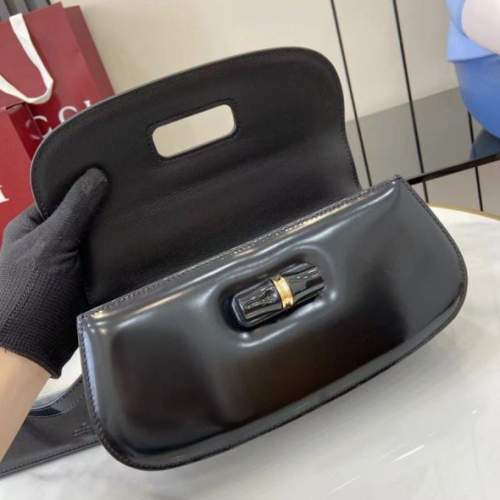 Replica Borsa Gucci Bamboo Diva 827750 nera Imitazioni Replica perfette Borsa Gucci Bamboo Diva 827750 nera