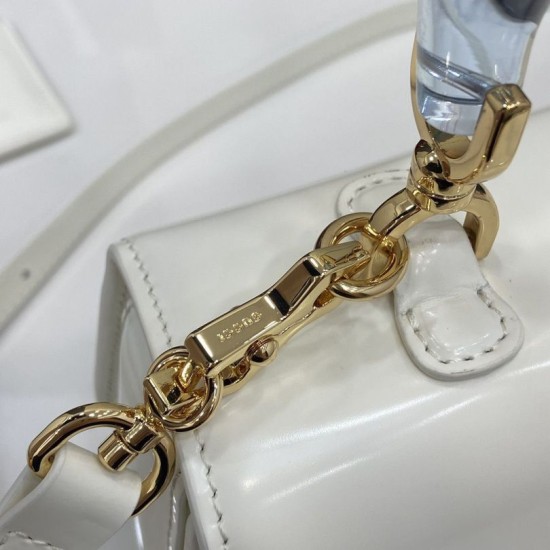Replica Borse Alta Qualità Gucci Bamboo Diva 827750 Bianca Imitazioni Replica perfette Borse Alta Qualità Gucci Bamboo Diva 827750 Bianca