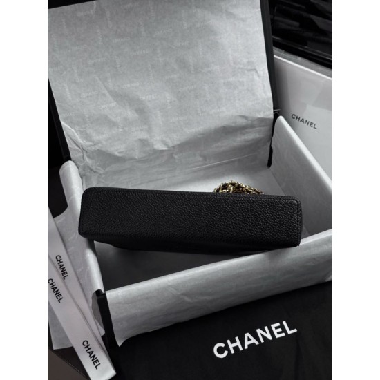 Replica Beauty case grande Chanel Métiers d'art con catena AP5437 Nero Imitazioni Replica perfette Beauty case grande Chanel Métiers d'art con catena AP5437 Nero