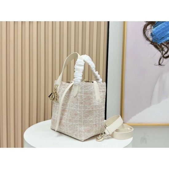 Replica Borse Firmate tote verticale Dior Tweed Toujours motivo Cannage rosa Imitazioni Replica perfette Borse Firmate tote verticale Dior Tweed Toujours motivo Cannage rosa
