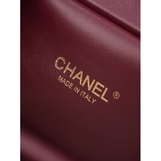 Replica Borsa triangolare trapuntata Chanel AS6392 nera Imitazioni Replica perfette Borsa triangolare trapuntata Chanel AS6392 nera