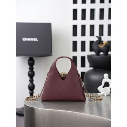 Chanel AS6392 triangolare trapuntata bordeaux