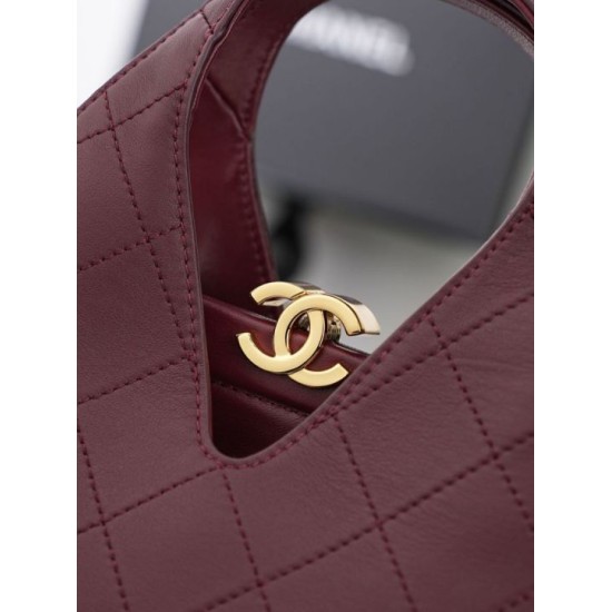 Replica Perfetta Chanel AS6392 triangolare trapuntata bordeaux Imitazioni Replica perfette Perfetta Chanel AS6392 triangolare trapuntata bordeaux