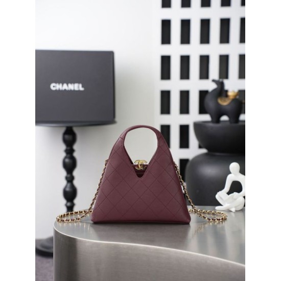 Replica Perfetta Chanel AS6392 triangolare trapuntata bordeaux Imitazioni Replica perfette Perfetta Chanel AS6392 triangolare trapuntata bordeaux