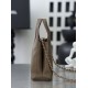 Replica Borsa triangolare trapuntata Chanel AS6392 grigio Imitazioni Replica perfette Borsa triangolare trapuntata Chanel AS6392 grigio