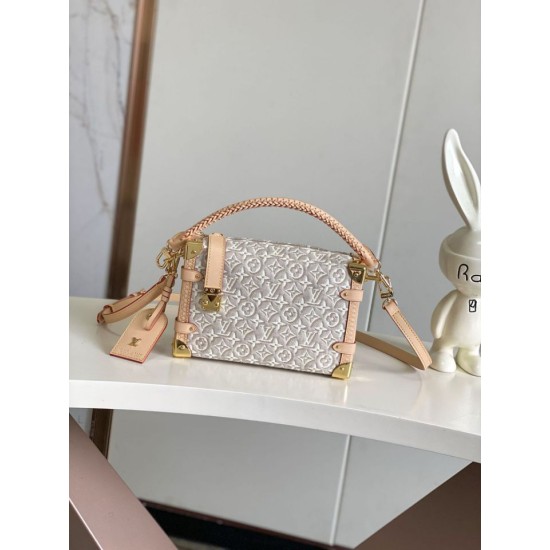 Replica borsa media LVSIDE TRUNK M2A145 in jacquard bianco Imitazioni Replica perfette borsa media LVSIDE TRUNK M2A145 in jacquard bianco