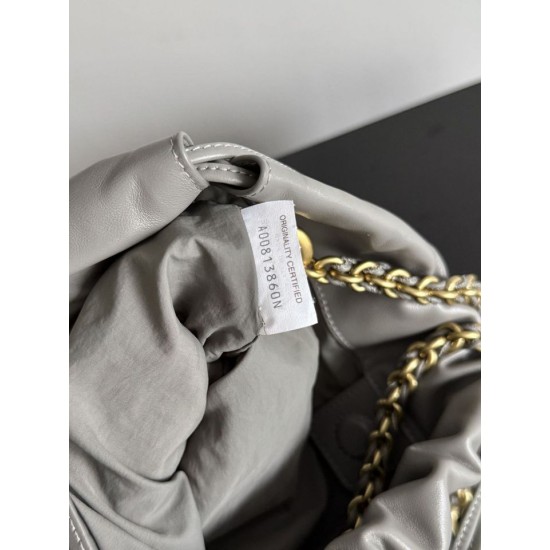 Replica Pochette Notte Bottega Veneta Dustbag Grigio Imitazioni Replica perfette Pochette Notte Bottega Veneta Dustbag Grigio