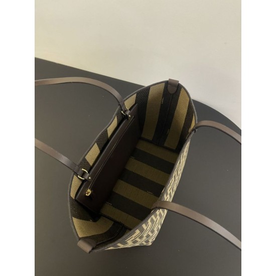 Replica Borsa tote piccola Fendi in tessuto jacquard Marrone Imitazioni Replica perfette Borsa tote piccola Fendi in tessuto jacquard Marrone