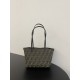Replica Borsa tote piccola Fendi in tessuto jacquard Marrone Imitazioni Replica perfette Borsa tote piccola Fendi in tessuto jacquard Marrone
