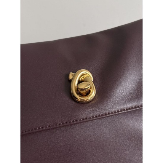 Replica Borsa a tracolla piccola BV Bottega Veneta Madison Borgogna Imitazioni Replica Perfette Borsa a tracolla piccola BV Bottega Veneta Madison Borgogna