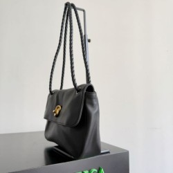 Replica Perfetta a tracolla piccola BV Bottega Veneta Madison nera Imitazioni Replica perfette Perfetta a tracolla piccola BV Bottega Veneta Madison nera