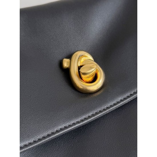 Replica Perfetta a tracolla piccola BV Bottega Veneta Madison nera Imitazioni Replica perfette Perfetta a tracolla piccola BV Bottega Veneta Madison nera