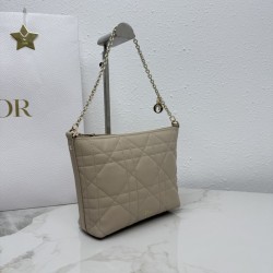 Pochette Dior Travel Nomad S2613 albicocca Pochette Dior Travel Nomad S2613 albicocca