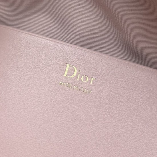Replica Pochette Dior Travel Nomad S2613 Rosa Imitazioni Replica perfette Pochette Dior Travel Nomad S2613 Rosa