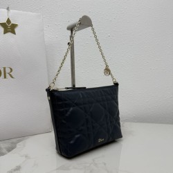 Replica Pochette Dior Travel Nomad S2613 Nero Imitazioni Replica perfette Pochette Dior Travel Nomad S2613 Nero