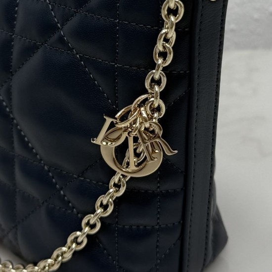 Replica Pochette Dior Travel Nomad S2613 Nero Imitazioni Replica perfette Pochette Dior Travel Nomad S2613 Nero