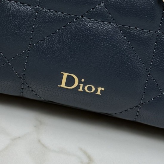 Replica Pochette Dior Travel Nomad S2613 Nero Imitazioni Replica perfette Pochette Dior Travel Nomad S2613 Nero