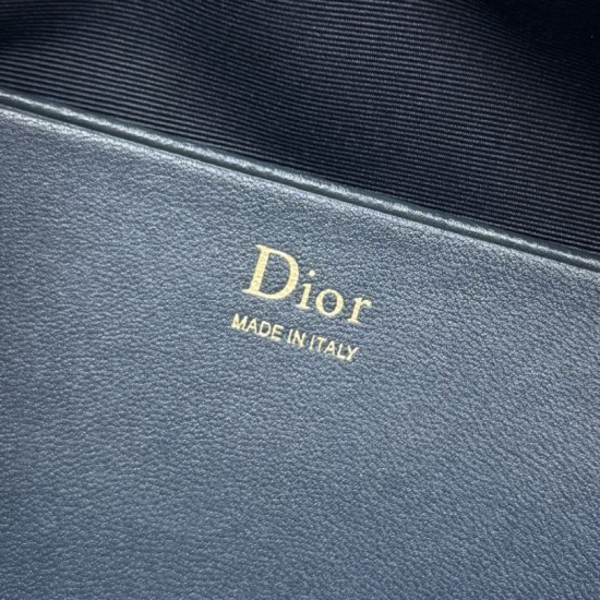 Replica Pochette Dior Travel Nomad S2613 Nero Imitazioni Replica perfette Pochette Dior Travel Nomad S2613 Nero