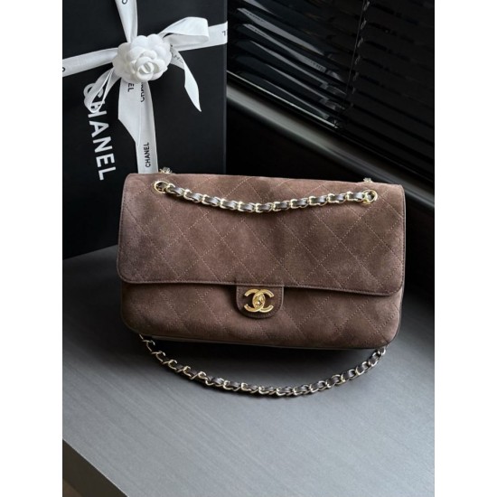 Replica Perfetta Chanel Flap Maxi AS6281 scamosciata con catena Imitazioni Replica perfette Perfetta Chanel Flap Maxi AS6281 scamosciata con catena