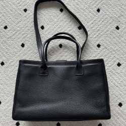 Replica Bora Pari tote Chanel Cerf Executive nera Imitazioni Replica perfette Bora Pari tote Chanel Cerf Executive nera