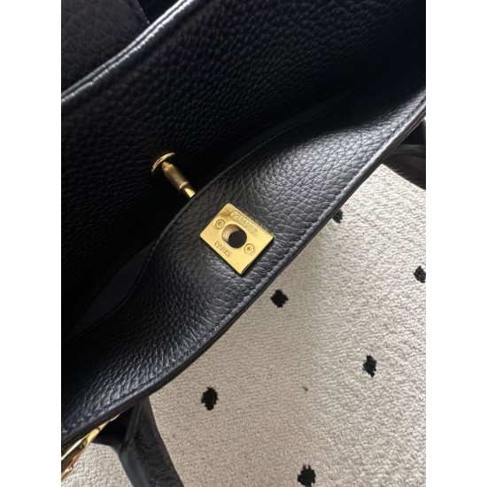 Replica Bora Pari tote Chanel Cerf Executive nera Imitazioni Replica perfette Bora Pari tote Chanel Cerf Executive nera