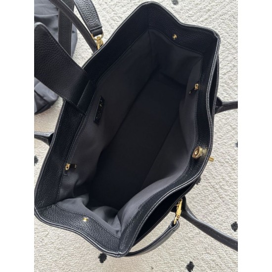 Replica Bora Pari tote Chanel Cerf Executive nera Imitazioni Replica perfette Bora Pari tote Chanel Cerf Executive nera