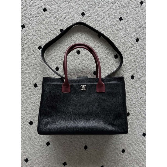 Replica Borsa tote Chanel Cerf Executive Rossa/Nero Imitazioni Replica perfette Borsa tote Chanel Cerf Executive Rossa/Nero