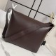 Replica Borsa a tracolla grande Loewe Loop marrone Imitazioni Replica perfette Borsa a tracolla grande Loewe Loop marrone