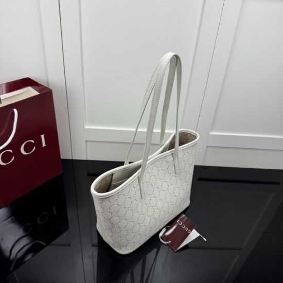Replica perfette  Perfetta Gucci Tribeca con motivo logo GG traforato bianco