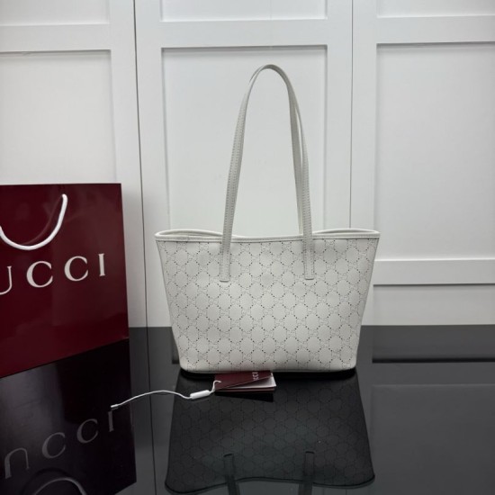 Replica perfette  Perfetta Gucci Tribeca con motivo logo GG traforato bianco