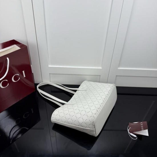 Replica perfette  Perfetta Gucci Tribeca con motivo logo GG traforato bianco
