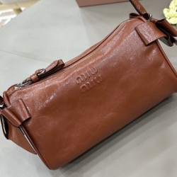 Replica Perfetta a tracolla Hobo Miu Miu Ribbon 5NE029 Marrone Imitazioni Replica perfette Perfetta a tracolla Hobo Miu Miu Ribbon 5NE029 Marrone