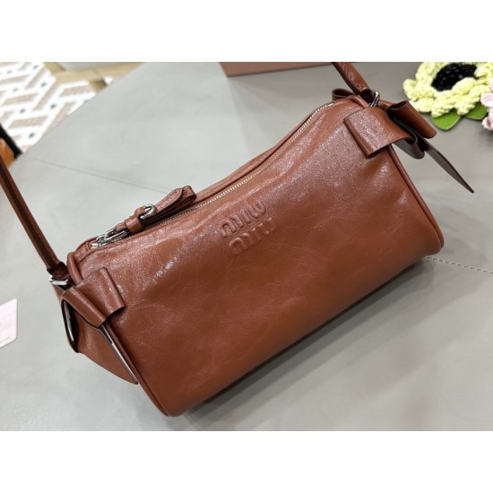 Replica Perfetta a tracolla Hobo Miu Miu Ribbon 5NE029 Marrone Imitazioni Replica perfette Perfetta a tracolla Hobo Miu Miu Ribbon 5NE029 Marrone