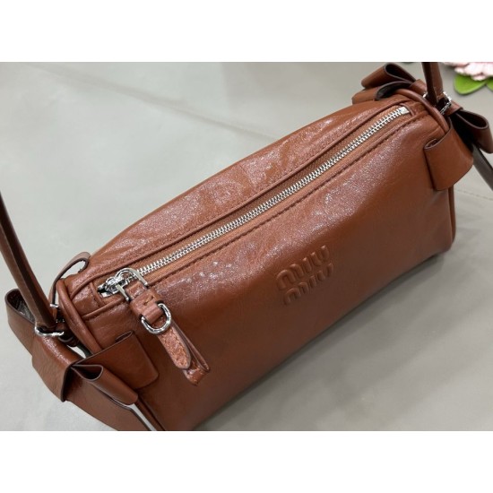 Replica Perfetta a tracolla Hobo Miu Miu Ribbon 5NE029 Marrone Imitazioni Replica perfette Perfetta a tracolla Hobo Miu Miu Ribbon 5NE029 Marrone