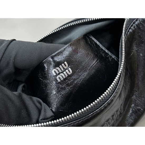 Replica Borsa a tracolla Hobo Miu Miu Ribbon 5NE029 Nero Imitazioni Replica perfette Borsa a tracolla Hobo Miu Miu Ribbon 5NE029 Nero