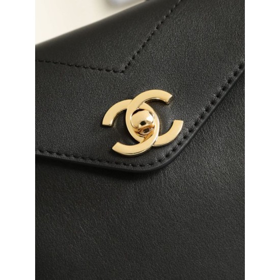 Replica di alta qualità Borsa a tracolla busta Chanel AS6223 nera Replica Perfetta Borsa a tracolla busta Chanel AS6223 nera