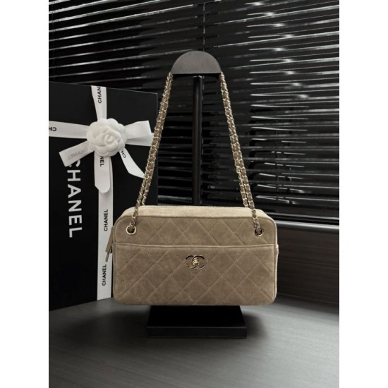 Borsa a tracolla orizzontale Chanel 26A AS6443 Albicocca scamosciata Borsa a tracolla orizzontale Chanel 26A AS6443 Albicocca scamosciata