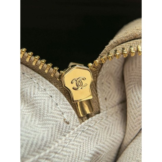 Borsa a tracolla orizzontale Chanel 26A AS6443 Albicocca scamosciata Borsa a tracolla orizzontale Chanel 26A AS6443 Albicocca scamosciata