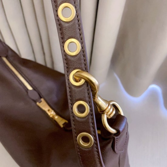 Replica di alta qualità Borsa a tracolla Spirit Hobo Miu Miu 5BC217 nappa Borgogna Replica Perfetta Borsa a tracolla Spirit Hobo Miu Miu 5BC217 nappa Borgogna