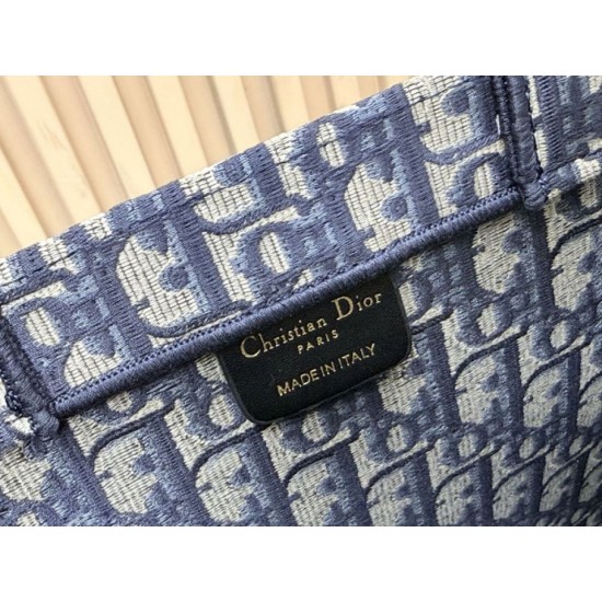 Replica di alta qualità Borsa Dior Book Tote motivo Dior Oblique Médaillon nero Replica Perfetta Borsa Dior Book Tote motivo Dior Oblique Médaillon nero