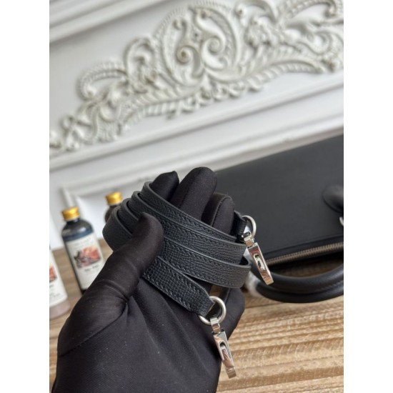 Replica di alta qualità Borsa Hermes Bolide 1923 25cm tessuto Epsom nero Replica Perfetta Borsa Hermes Bolide 1923 25cm tessuto Epsom nero