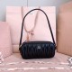 Replica Perfetta Pochette Miu Miu In Nappa Matelassé 5NE024 Nero