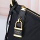 Replica di lusso Borsa a tracolla Prada Tessuto Locker nylon nero Replica di lusso Borsa a tracolla Prada Tessuto Locker nylon nero