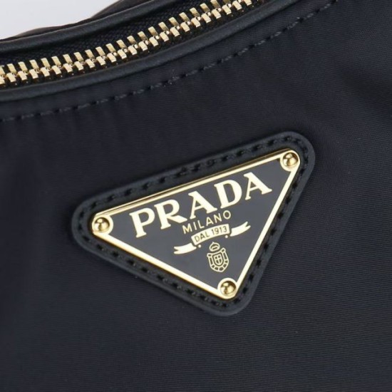 Replica di lusso Borsa a tracolla Prada Tessuto Locker nylon nero Replica di lusso Borsa a tracolla Prada Tessuto Locker nylon nero